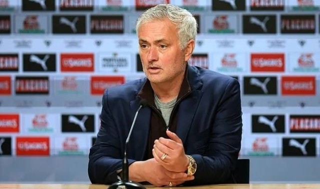 穆里尼奥：很高兴阿韦洛亚能执教皇马，对阿隆索下课并不惊讶