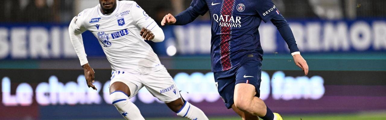 1-0，金球奖先生发威，巴黎圣日耳曼5连胜，暂时坐上法甲榜首宝座