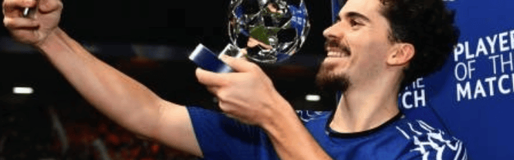 26岁的他成大师候选人：巴黎夺取欧冠的功臣，葡萄牙运筹帷幄之本