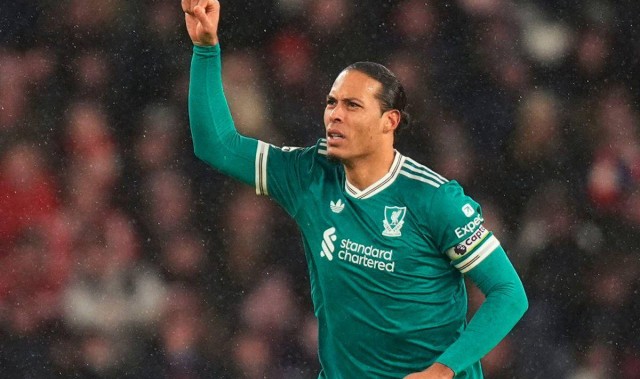 范戴克头球致胜助利物浦重返胜轨，杰拉德高度评价防线提升